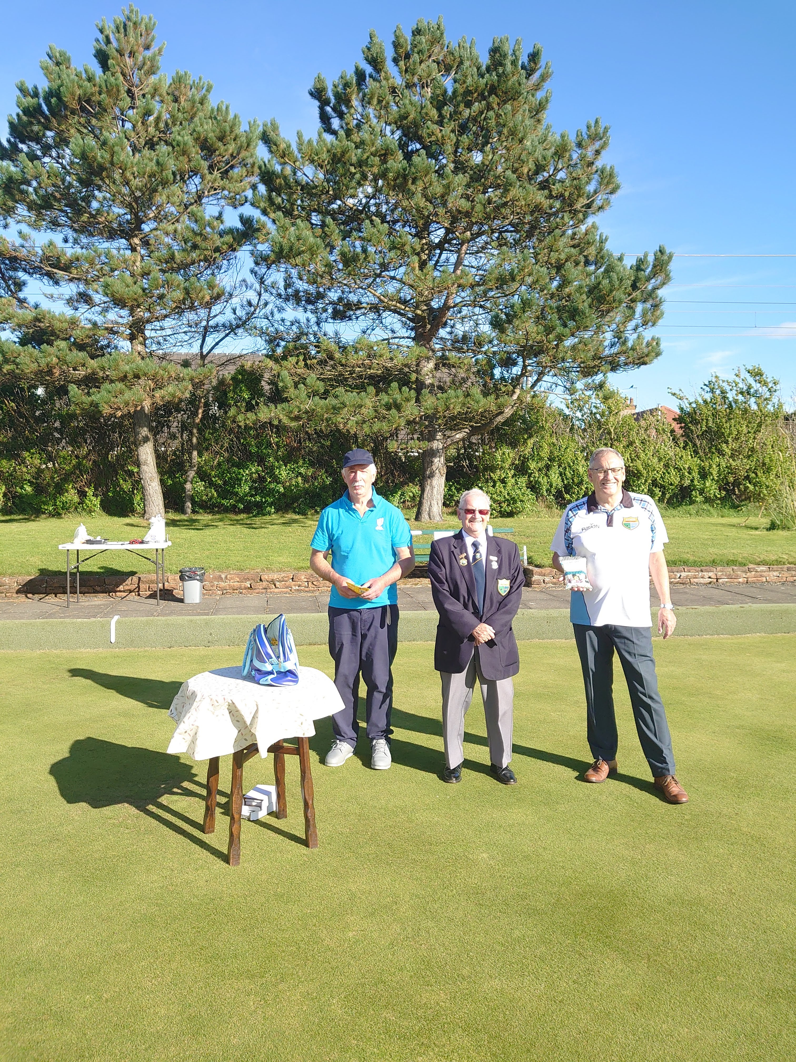 This image has an empty alt attribute; its file name is dsc_0110-1.jpg